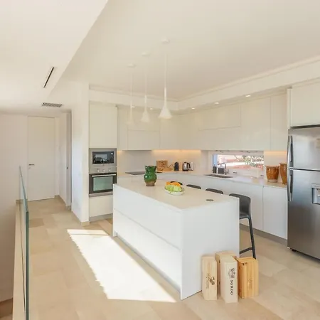 Panitria וילה אוסטוני